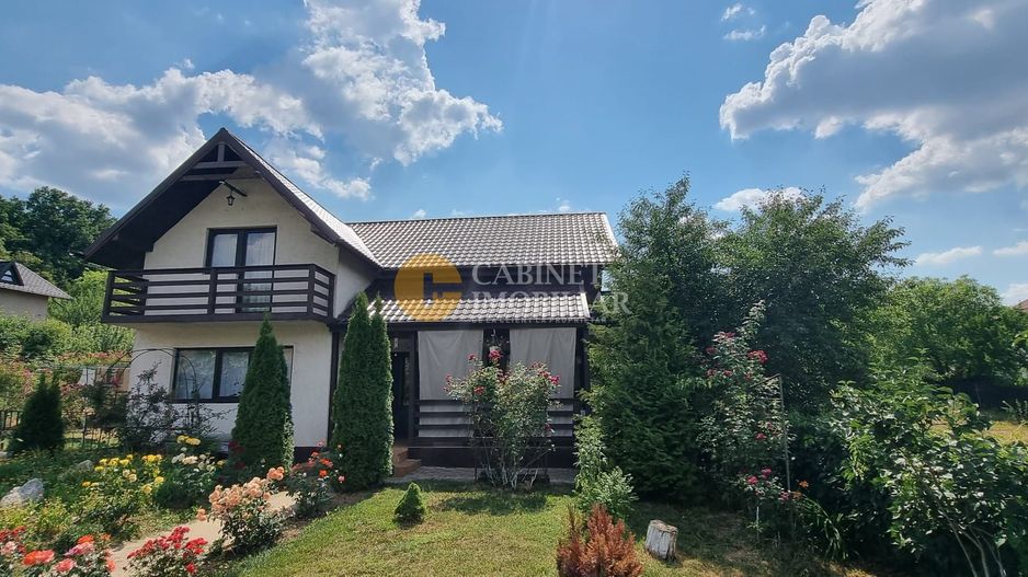 Vila 4 camere Uricani 1000MP TEREN - Poză 1