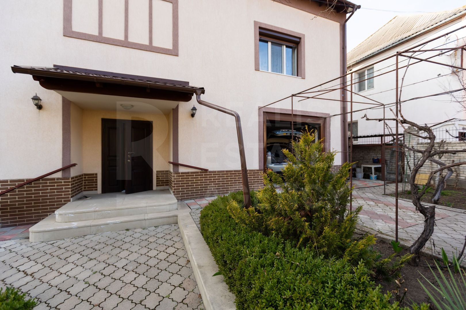 Vânzare, casă, 6 camere, str. Pomicultorilor, Codru - Poză 2