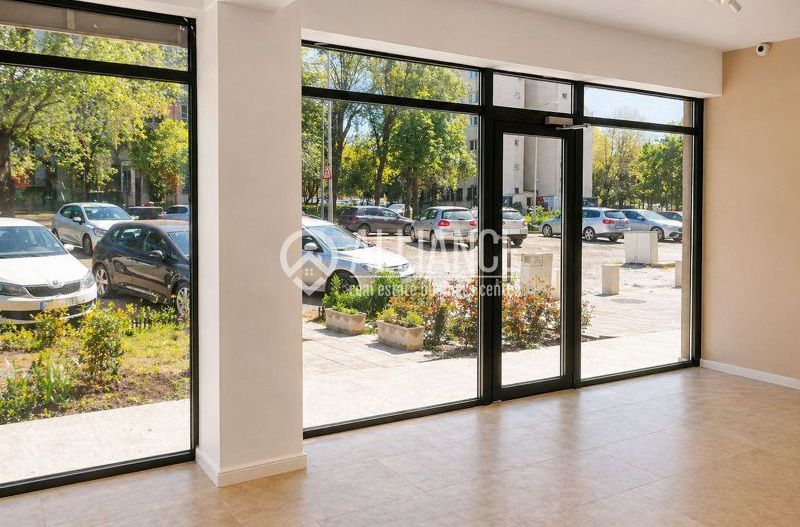 Spatiu comercial 75mp, vitrina stradala 12 m - (COD10) TOMIS NORD - Poză 3