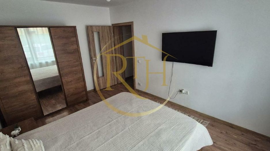 Oferim spre vanzare un apartament cu 2 camere si 1 loc de parcare - Giroc - Poză 11