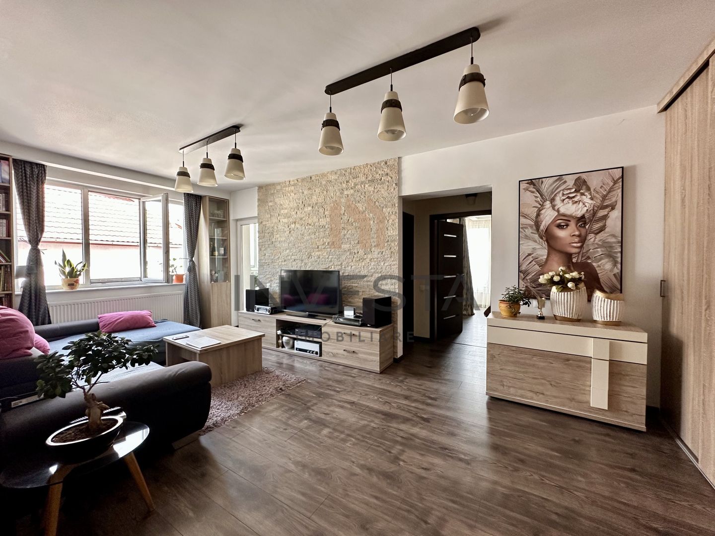 Apartament cu 3 camere si 2 parcari de inchiriat in Andrei Muresanu - Poză 1