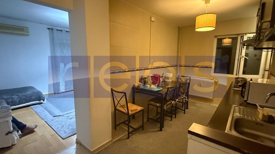 De vânzare apartament 3 camere Dorobanți -Radu Beller 2 Bai  Bloc 1986 - Poză 9