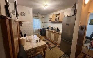 Apartament cu 3 camere decomandate de vânzare în Mănăștur. - Poză 1