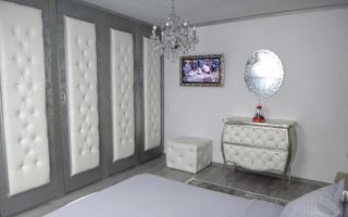 Apartment 3 camere Dumbravita cu scara interioara - Poză 10