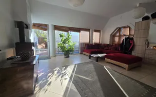 Casă modernă de vânzare în Șelimbăr – zonă Brana - Poză 14