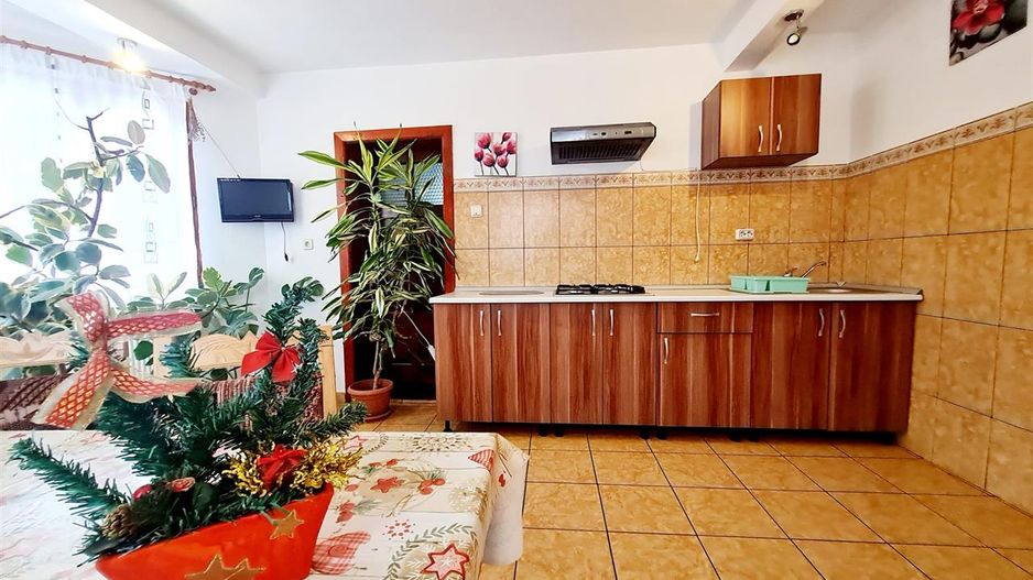 Pensiune in decor fermecator, loc de istorie si legenda, Moieciu de Jos, Bran - Poză 7
