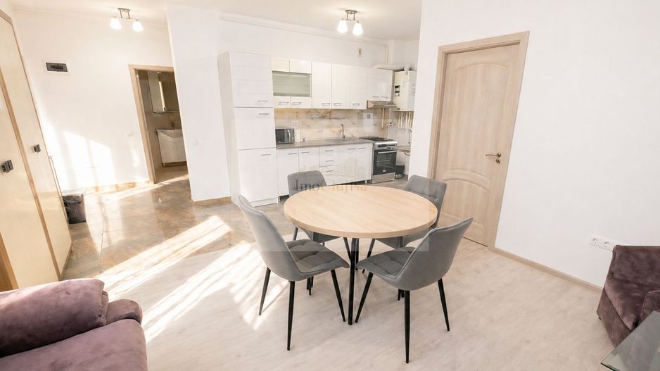 Vanzare apartament modern  3 camere-parcare subterană - zona Dedeman - Poză 2