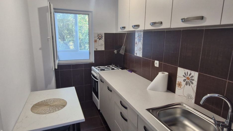 Garsonieră de inchiriat |decomandată | renovată | metrou, Drumul Taberei - Poză 4