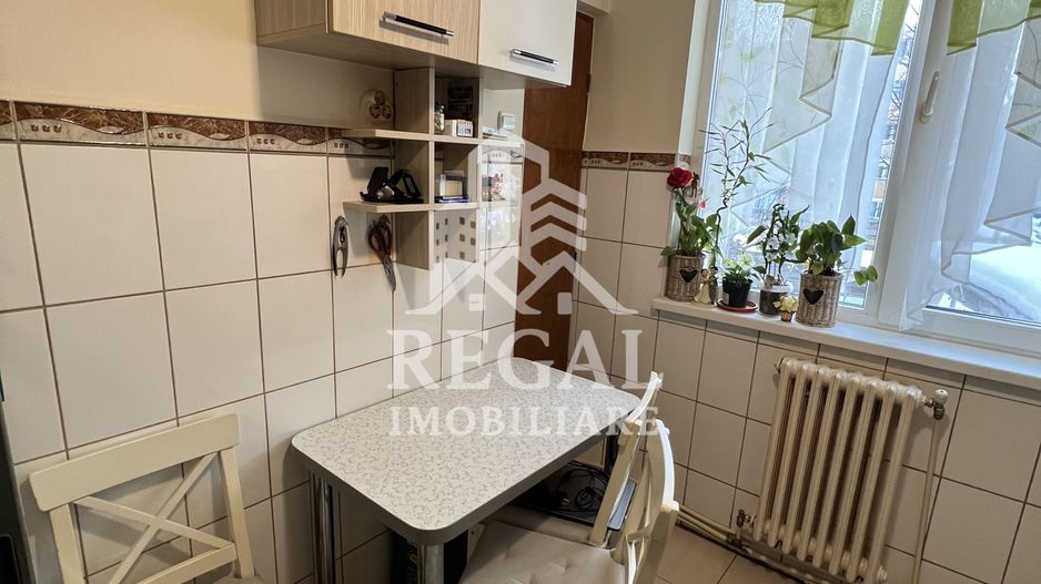Apartament 2 camere – etaj 1 – poziție excelentă, vizavi de Pompieri - Poză 8