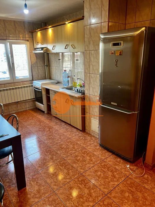 Apartament cu 3 camere 5 minute de Metrou Pacii - Poză 7