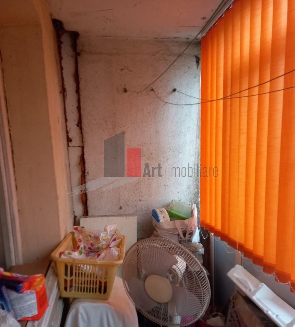 Vânzare apartament 3 camere - Poză 4