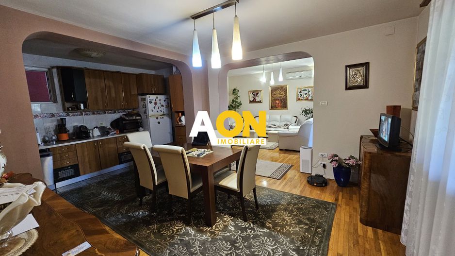 Casa 7 camere, 789 mp teren, Cetate - Poză 7