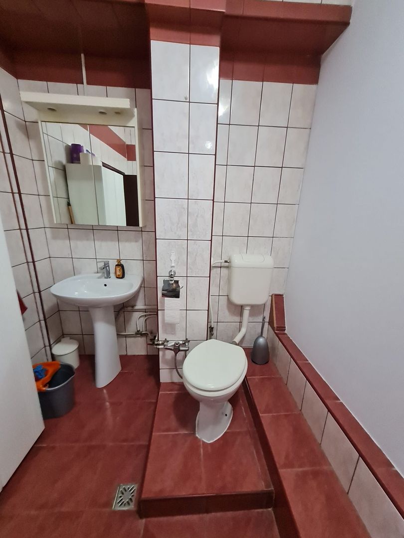 Casa ideală pentru investiție-spațiu comercial/birourii - Poză 17