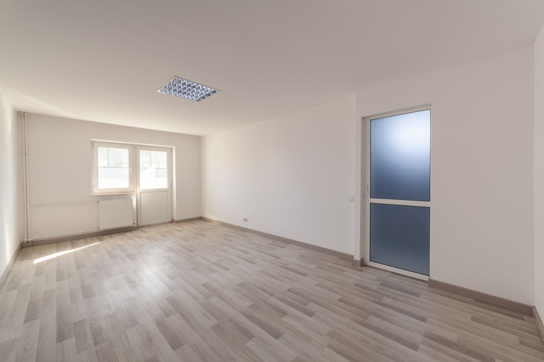 8 garsoniere disponibile Bascov, Pitesti - Poză 1