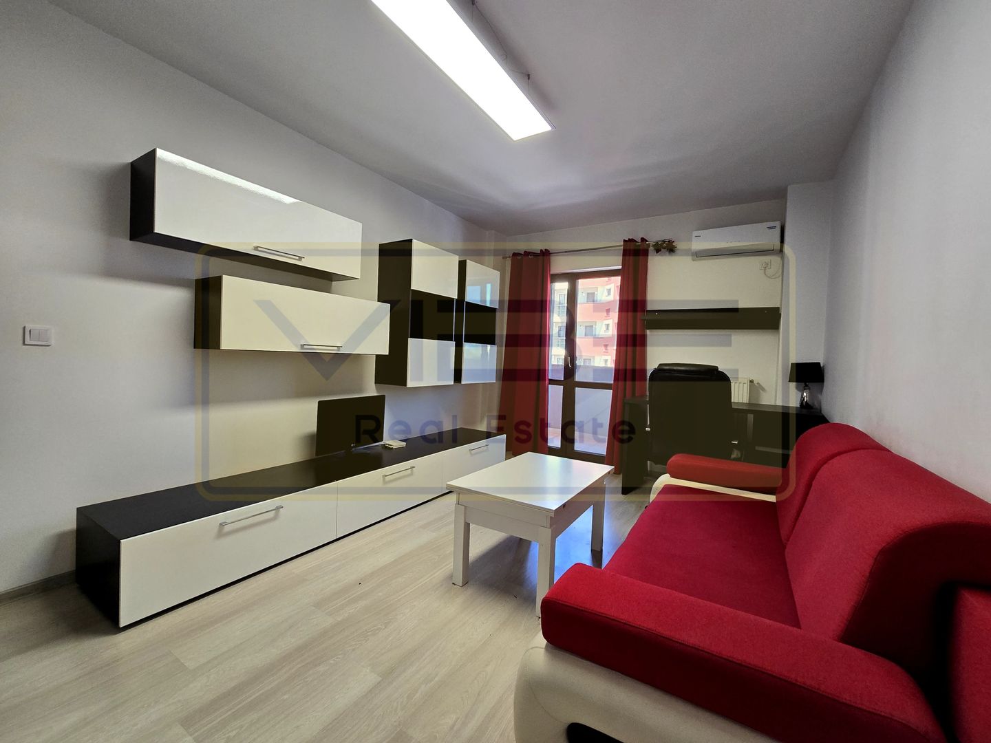 Tudor Vladimirescu- bloc nou- 2 camere -decomandat ! - Poză 10