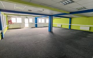 Spatii birouri/servicii - Poză 43