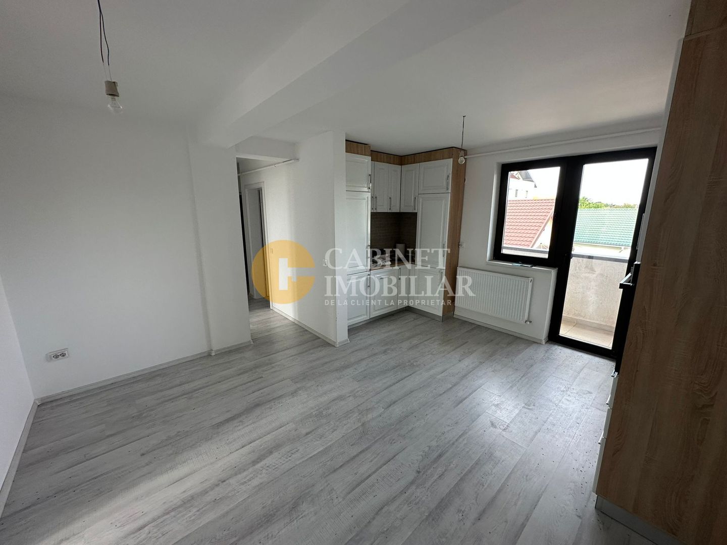 3 CAMERE DECOMANDAT - 70MP - ETAJUL 2 - Bloc intabulat - Loc Parcare - Poză 2