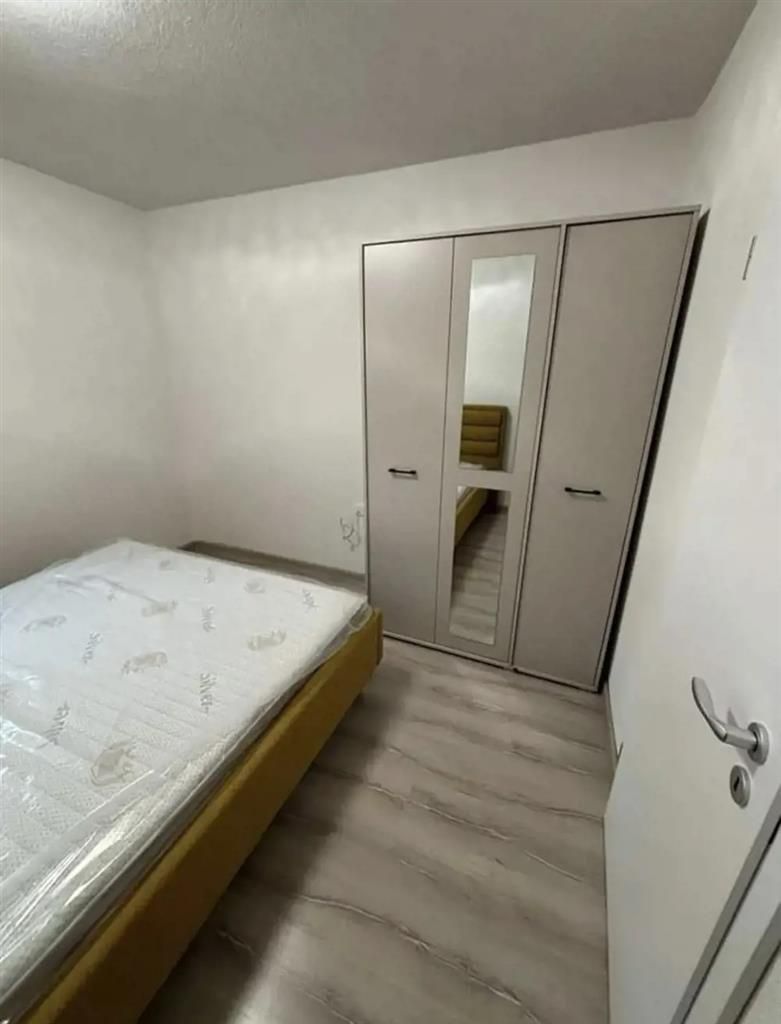 Apartament 2 camere etaj 1 Aradului modificat in 3 camere - Poză 2
