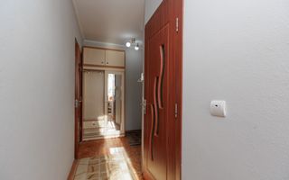 Vânzare, apartament, 2 camere, strada Miorița ,Centru. - Poză 7
