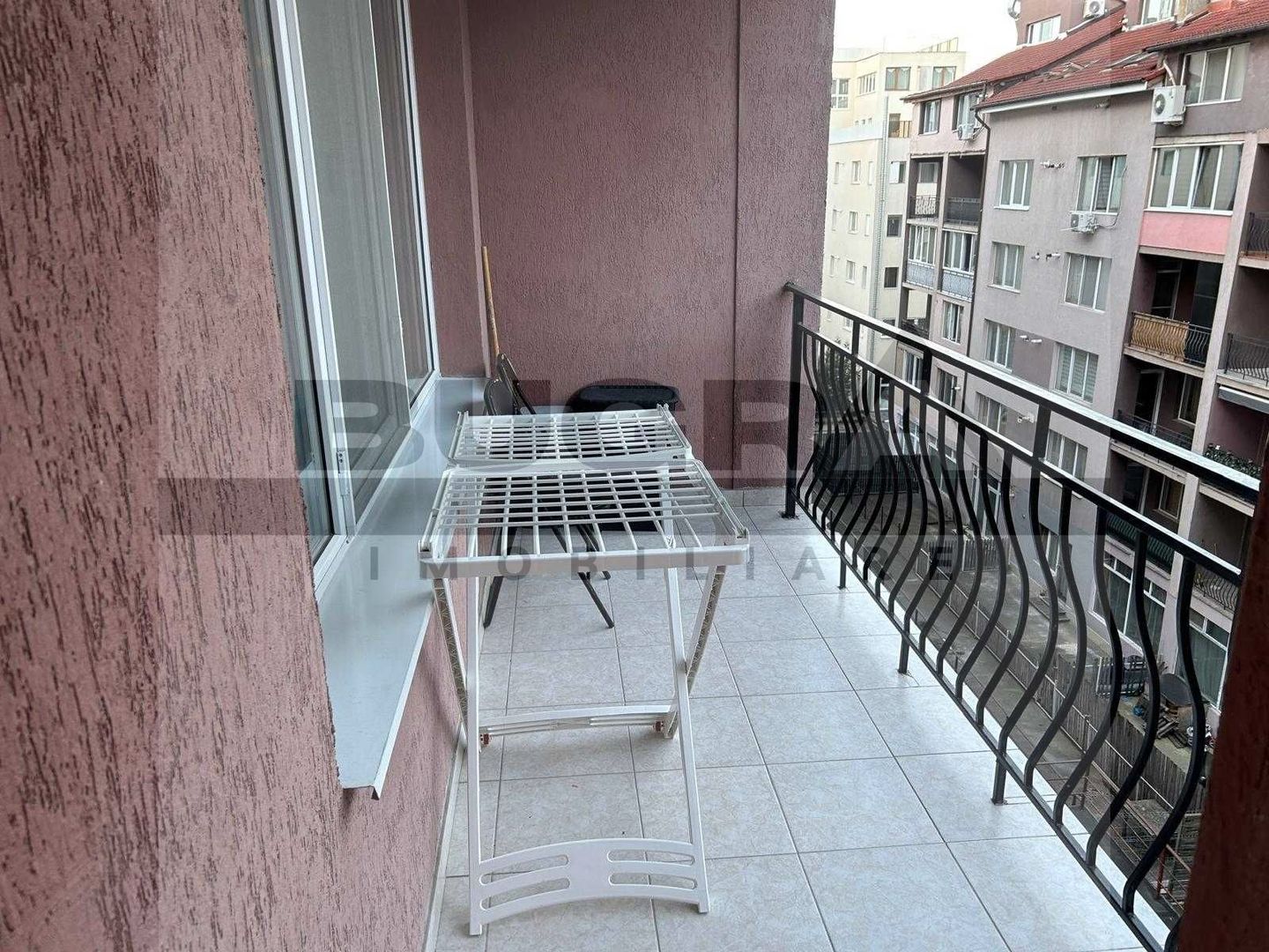 Apartament de o camere, decomandat, parcare, 45mp, zona Toha - Poză 8