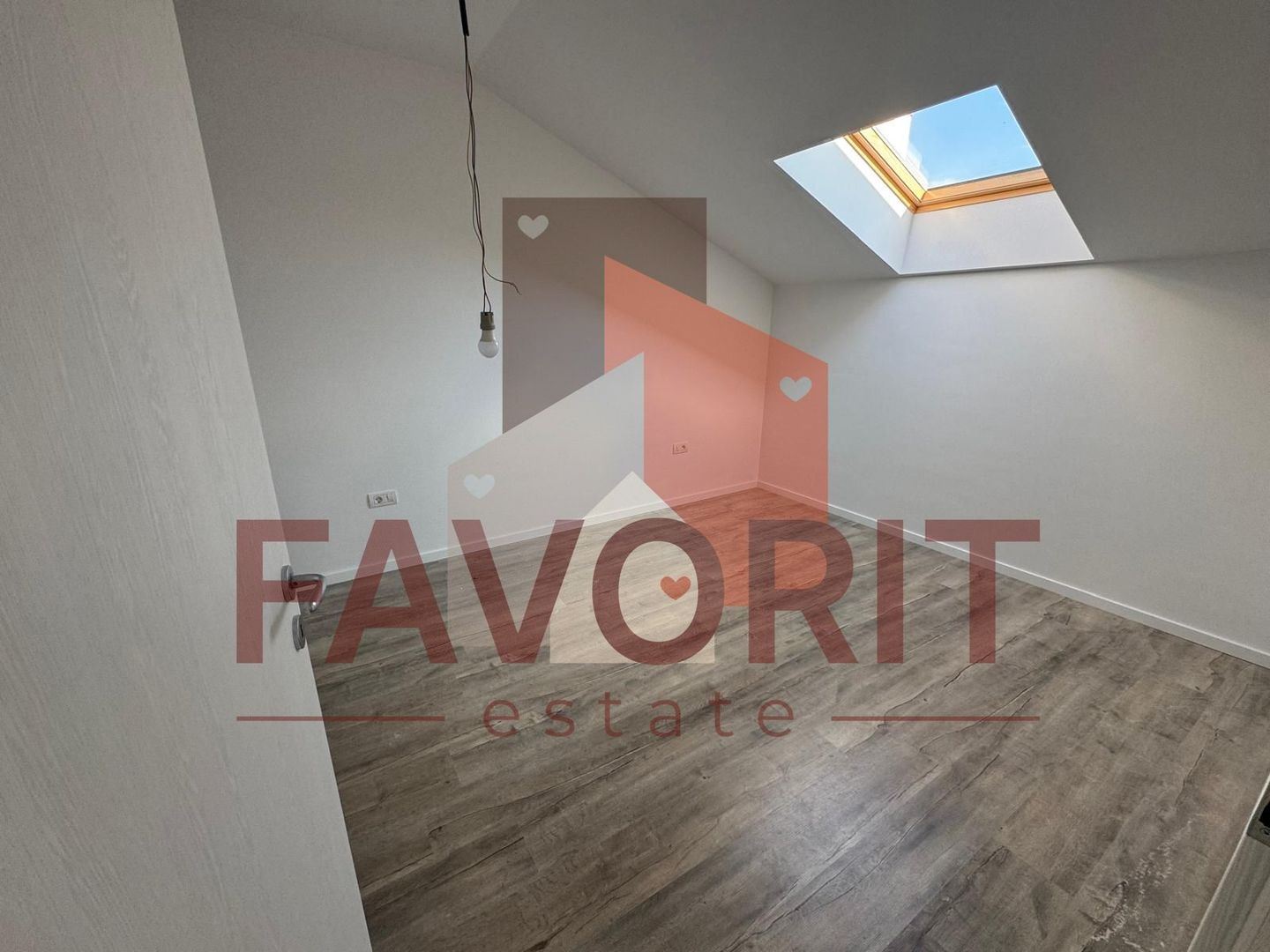 Disponibil Imediat. Decomandat. Pozitie excelenta. - Poză 10