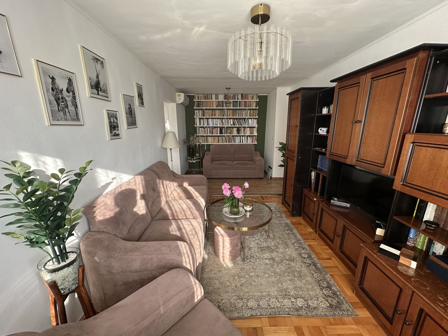 Apartment 3 camere mobilat - Poză 5