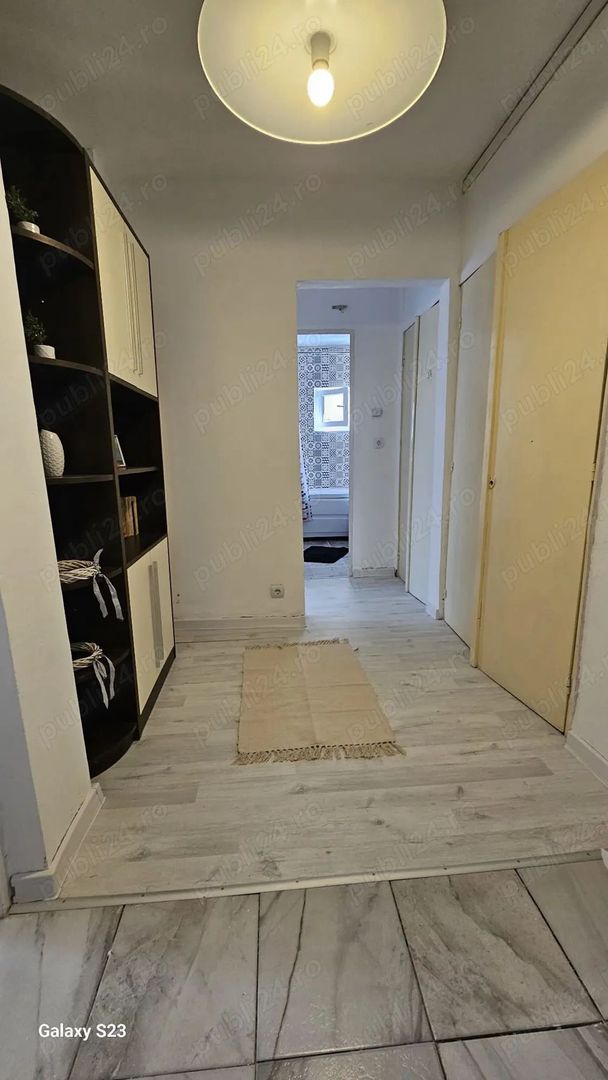 De inchiriat apartament 2 camere, Piața Centrală, et. 4, renovat, 450 eur - Poză 7