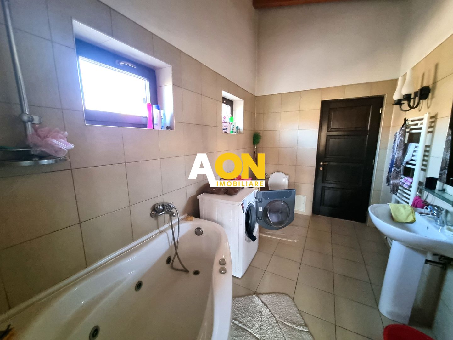 Casa de vanzare 5 camere, 980 teren, zona Piata Cetate - Poză 18