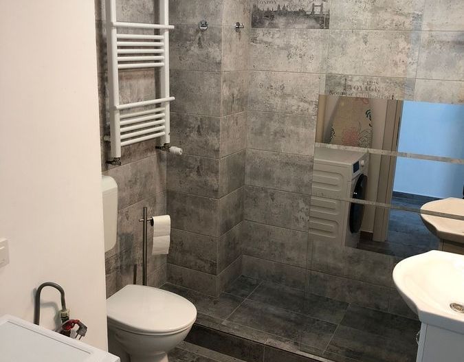 Universitate- Piata Rosetti - Poză 2