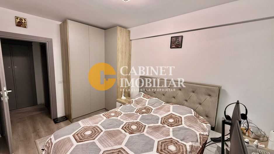 3 Camere Decomandat + 2 Bai + LOC DE PARCARE - Etaj 1  -  Zona Galata - Poză 4