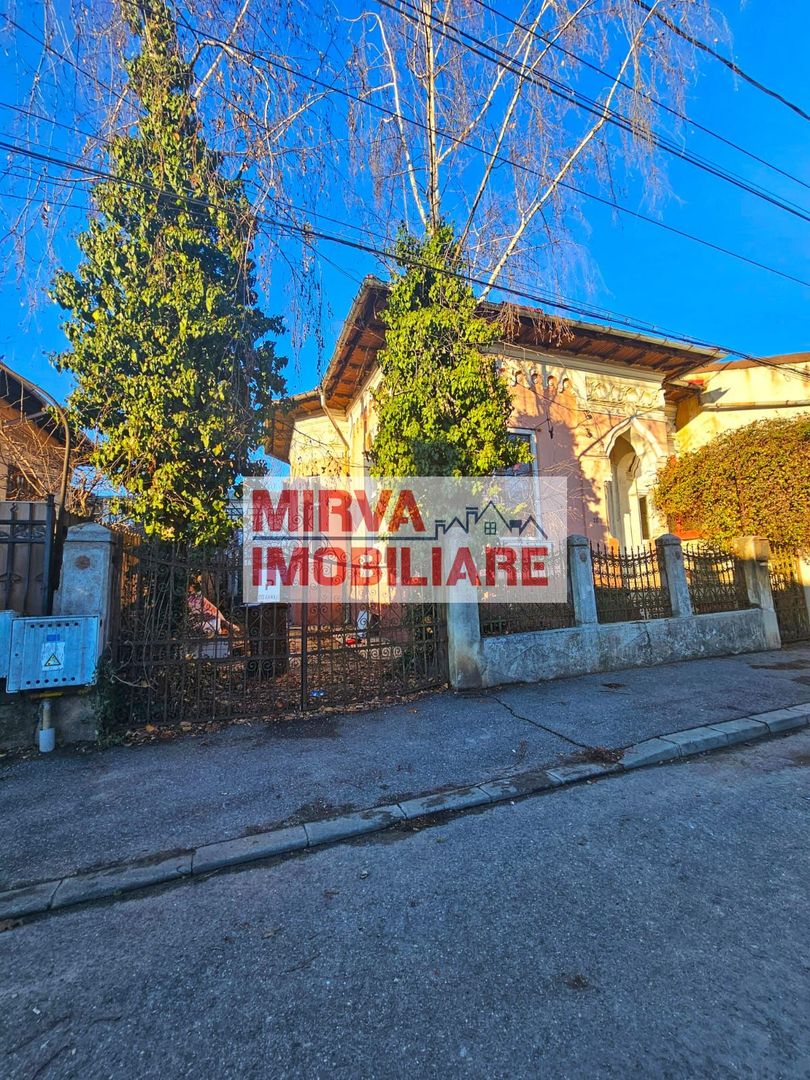 Casă cu arhitectură interbelică, 5 camere, teren 409 mp – Central - Poză 4