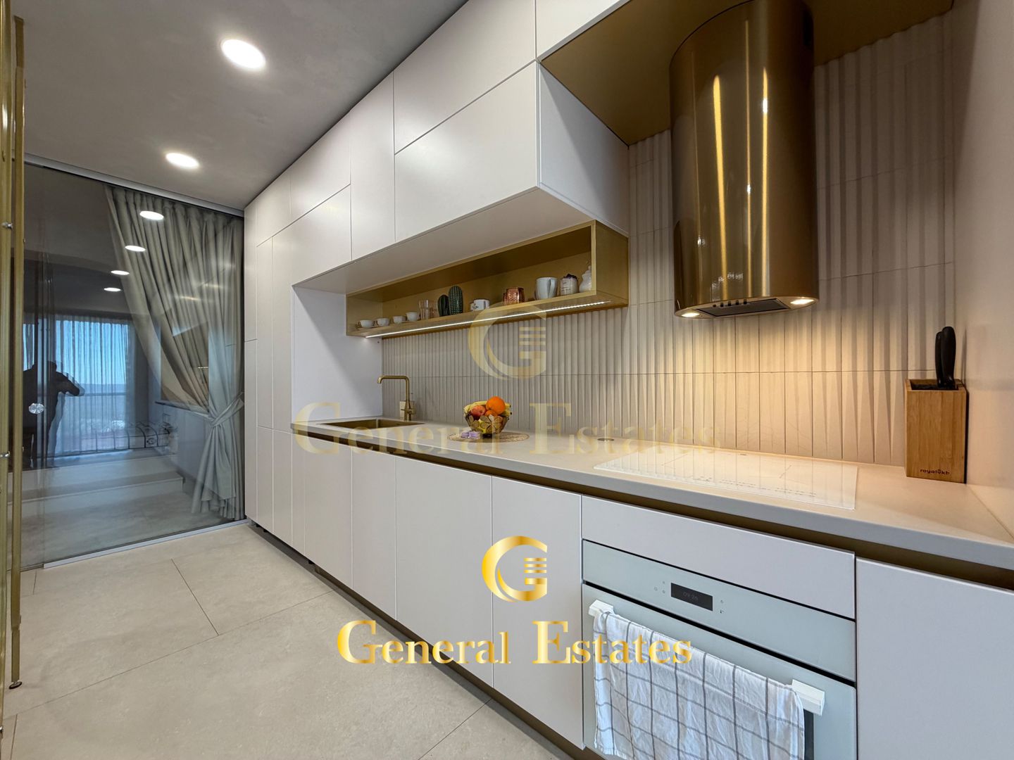 Vânzare apartament de lux în Copou | Design premium | Gata de mutare - Poză 12