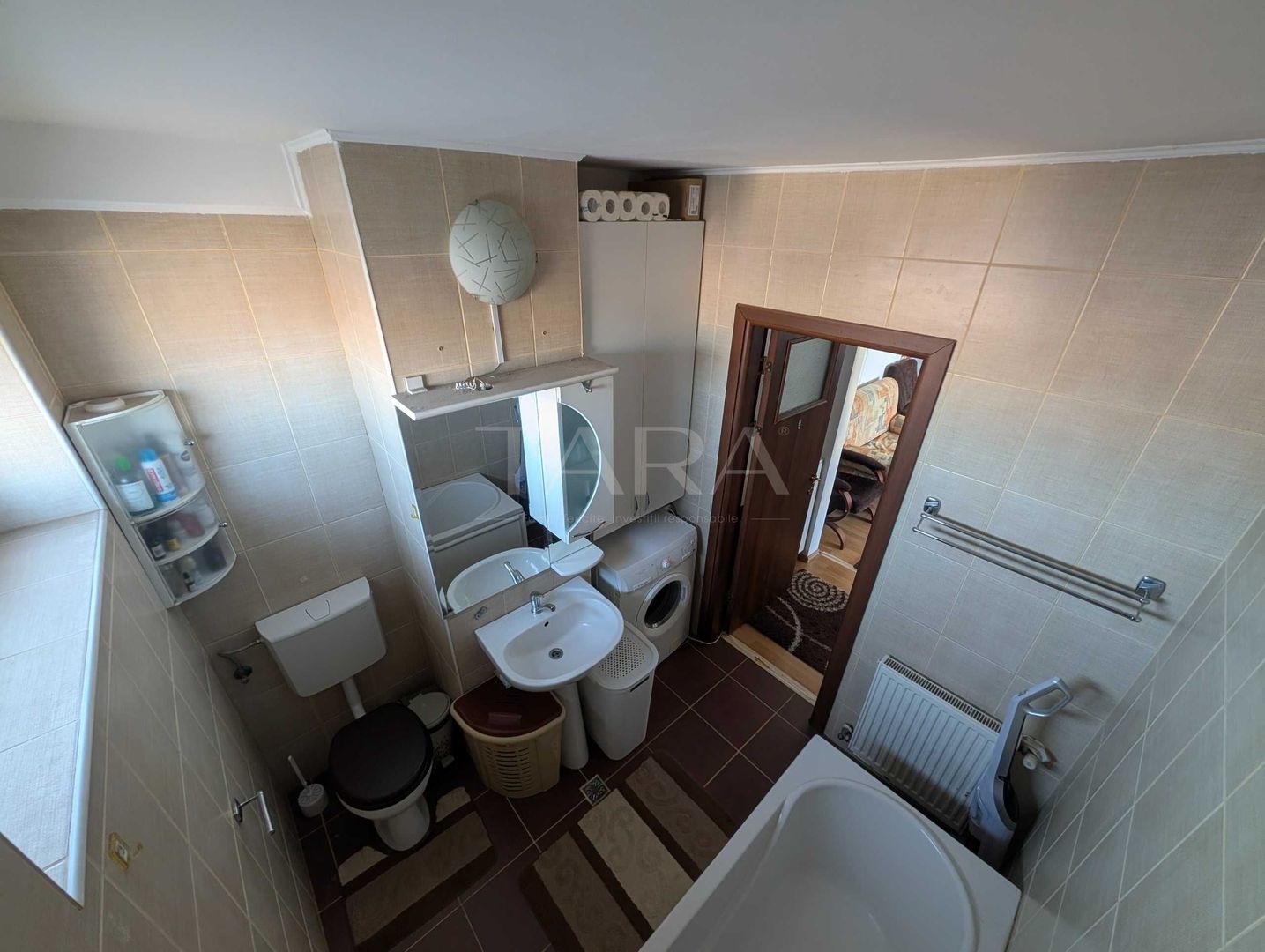 Apartament spațios cu o cameră, etaj intermediar, garaj opțional. - Poză 5