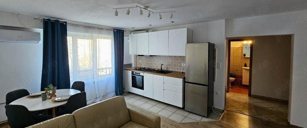 Proprietar închiriez imobil central - Poză 1