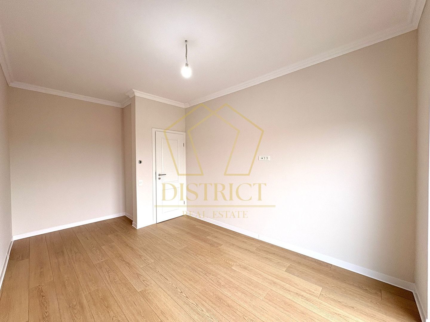 Duplex superb cu 5 camere si 2 bai | Mosnita Noua | Pizzeria La Paul - Poză 9