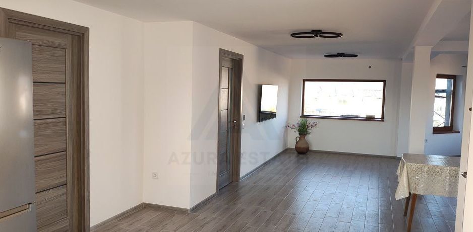 Apartament la casa  mobilat modern 90 mp utili Petfriendly Terezian - Poză 2