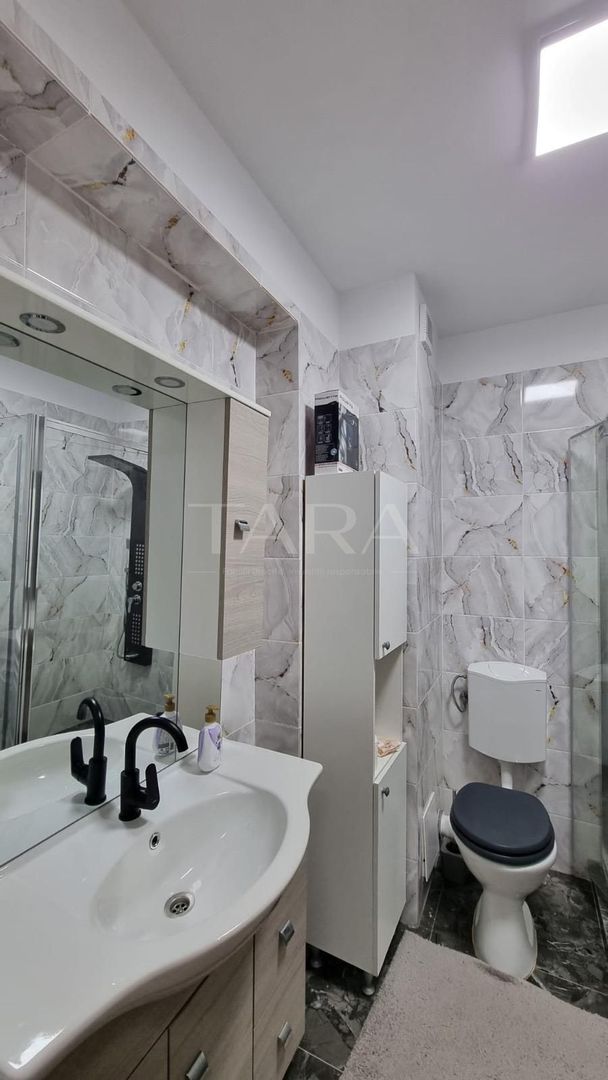 Apartament ultrafinisat, zona Terra. - Poză 14