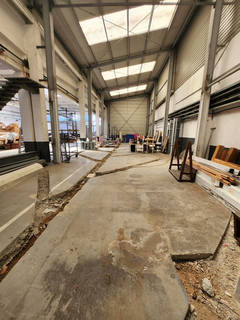 Spatiu industrial  si showroom central de inchiriat - Poză 6