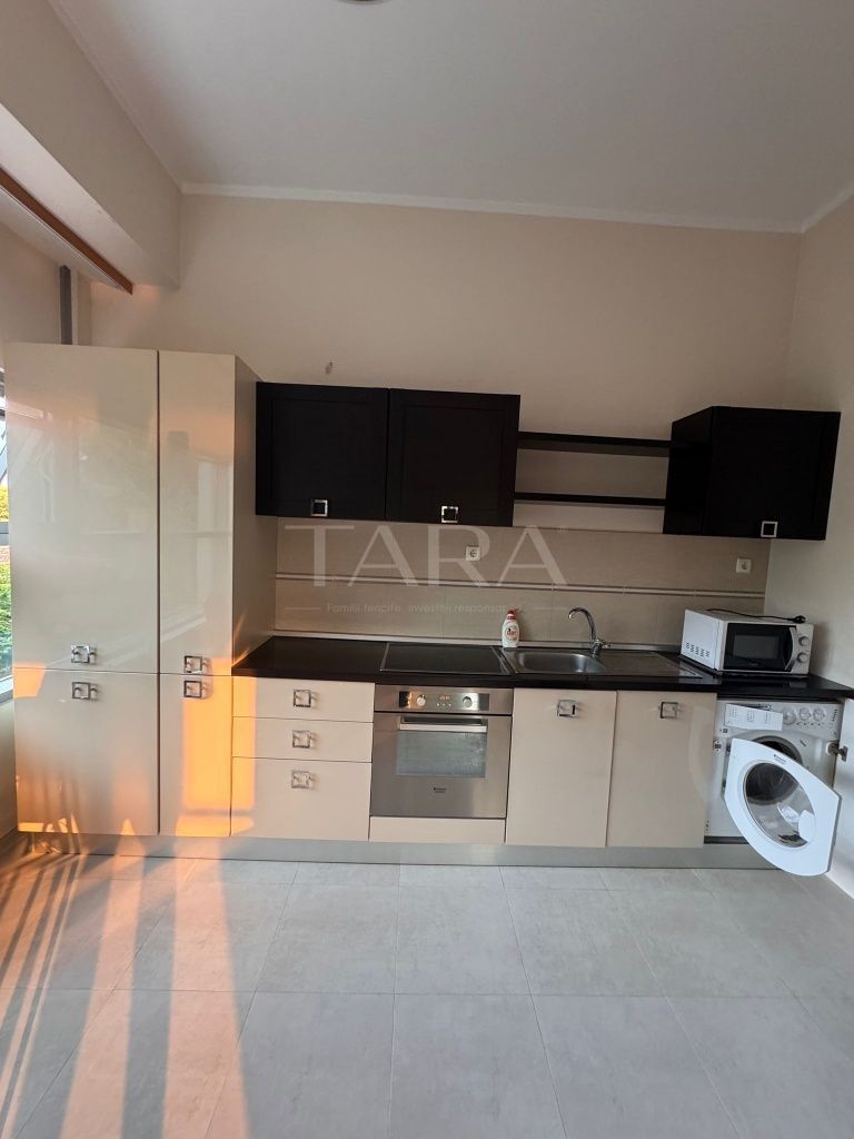 Apartament 2 camere – Clujana, ideal locuință sau cabinet - Poză 2