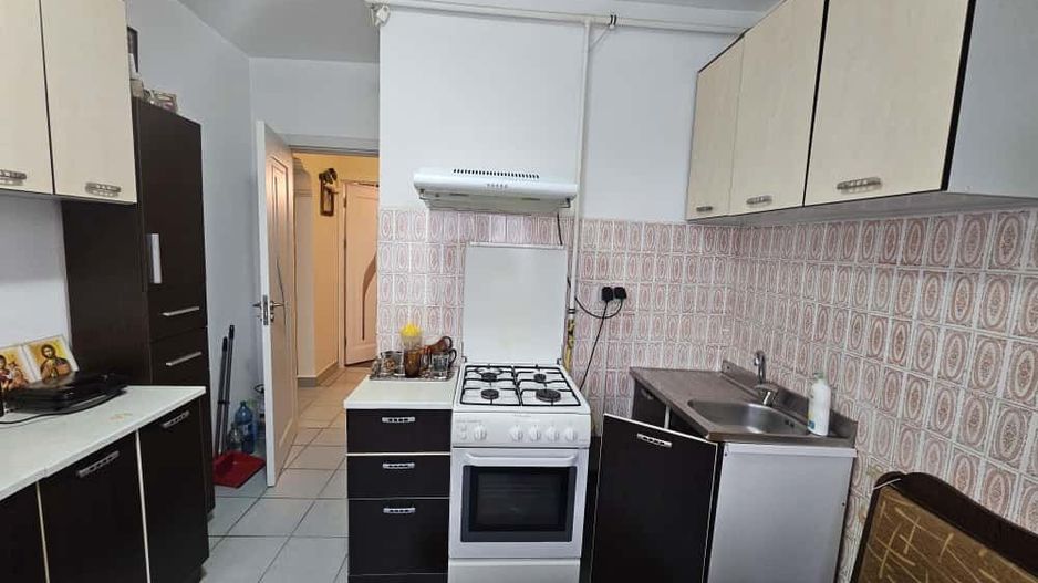 Apartament 3 camere – Badea Cârțan, blocurile turn - Poză 6