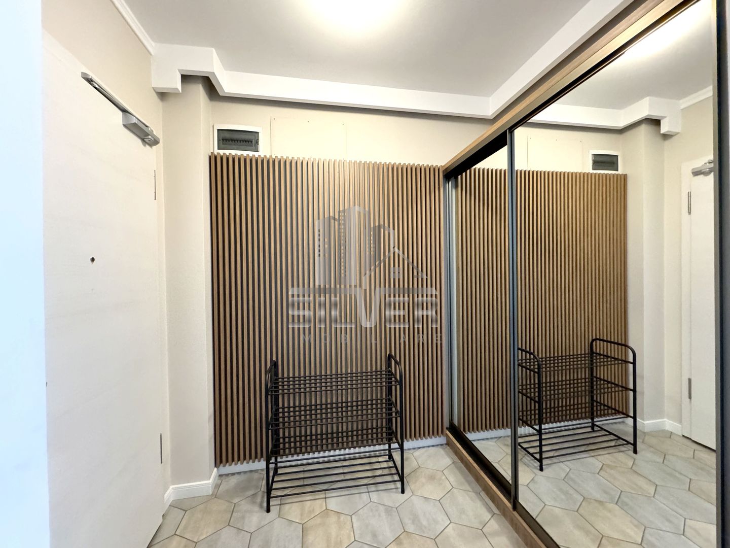 Apartament ultrafinisat/parcare/5 minute de Vivo Mall. - Poză 13