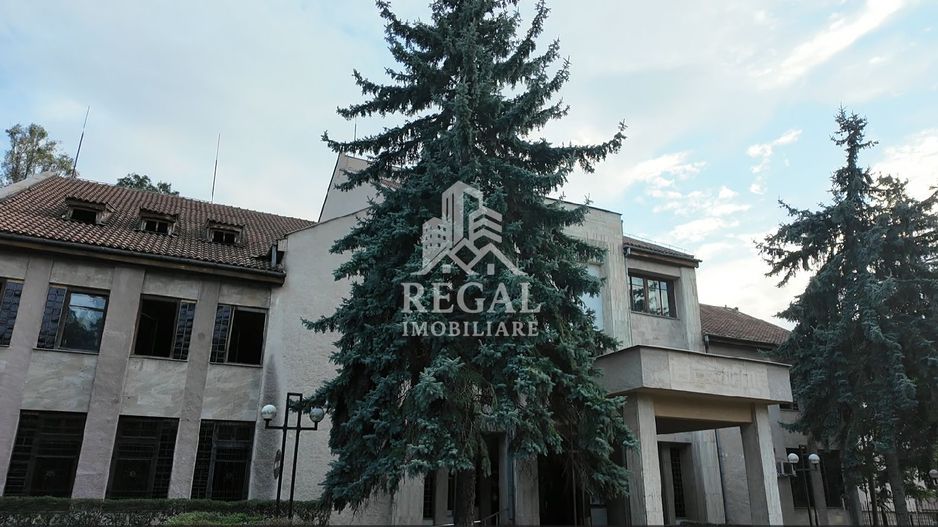 Clădire fost sediu BCR, 2.335 mp, P+2E | 0% comision - Poză 4