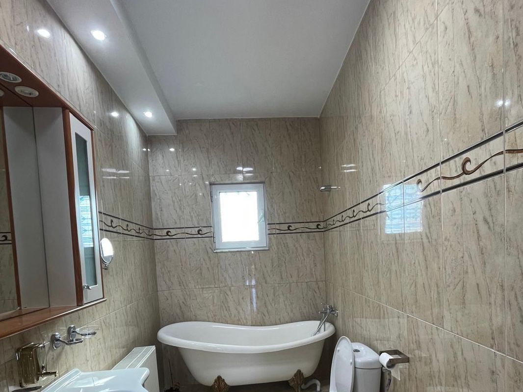 Vila superba 5 camere Pipera  I Erou Iancu Nicolae I  Stradala - Poză 7