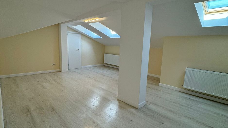 Oxford Gardens | Vila | LUX | 5 camere | Curte | - Poză 27