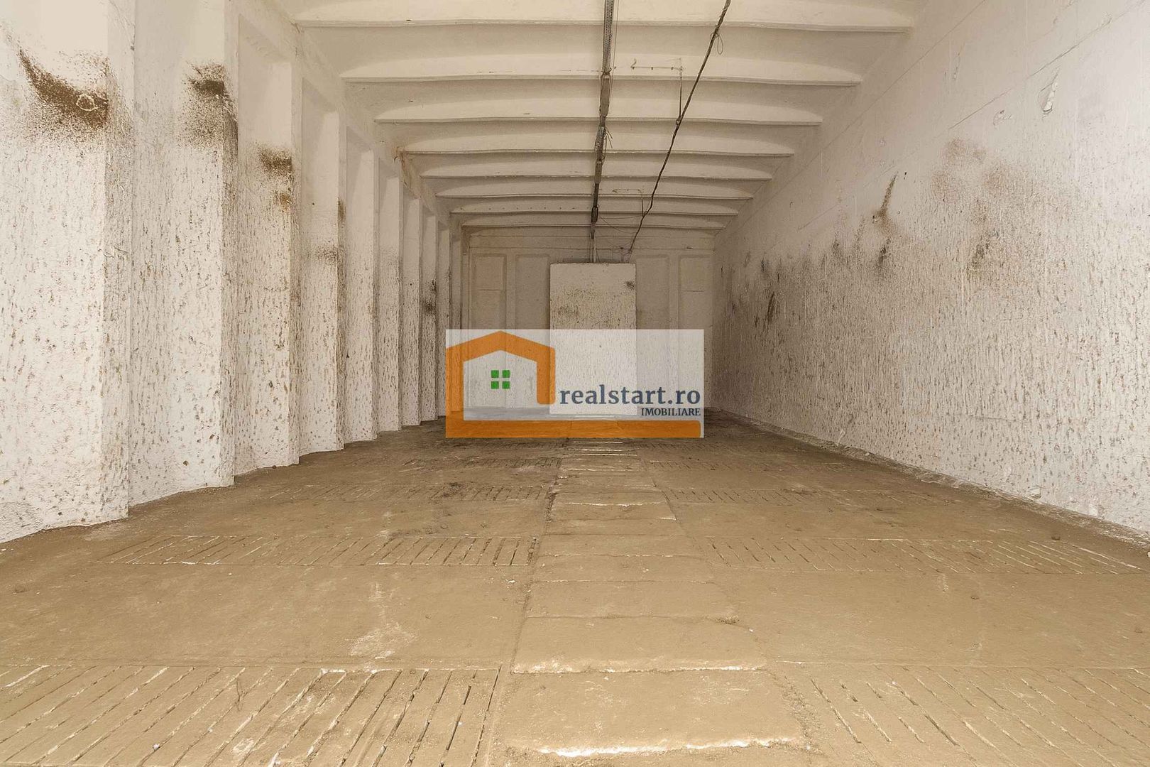 Spatiu Industrial, D 155ml la DJ112A, Acces E68, teren 1,7Ha, - Poză 7