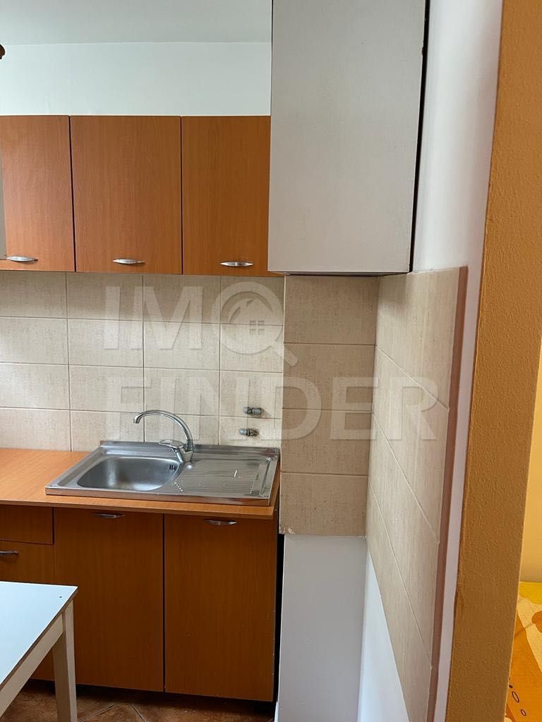 Garsoniera Etaj 1 Zona Big Kaufland Manastur - Poză 4