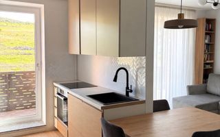 Apartament 2 camere, imobil nou, complet mobilat, parcare si boxă. - Poză 2