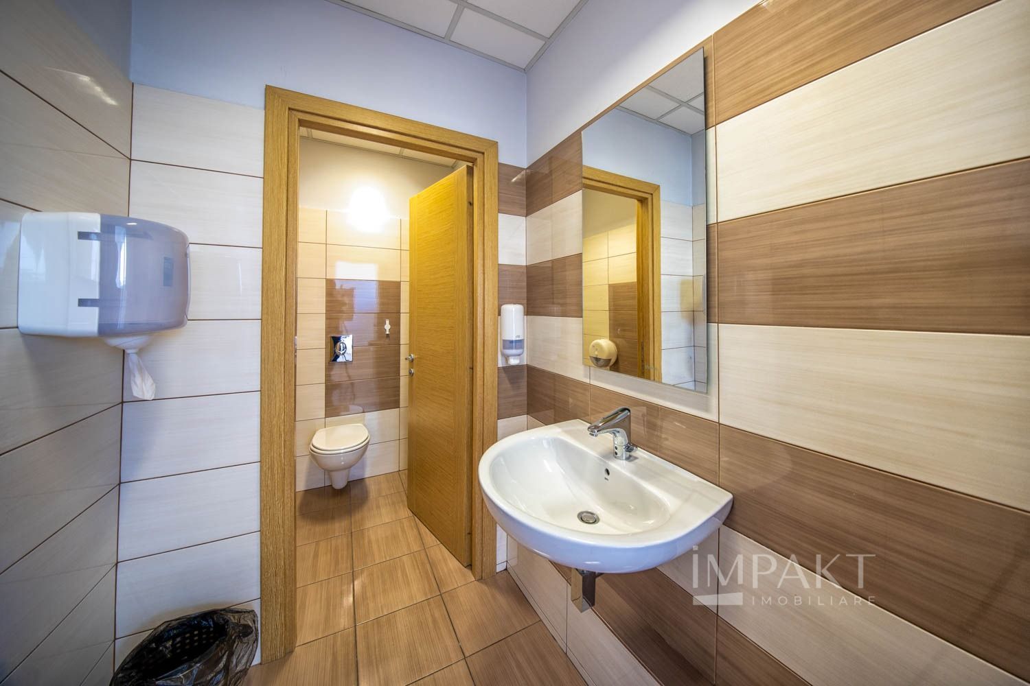 Cladire comerciala reprezentativa de inchiriat Calea Bucuresti Brasov - Poză 31