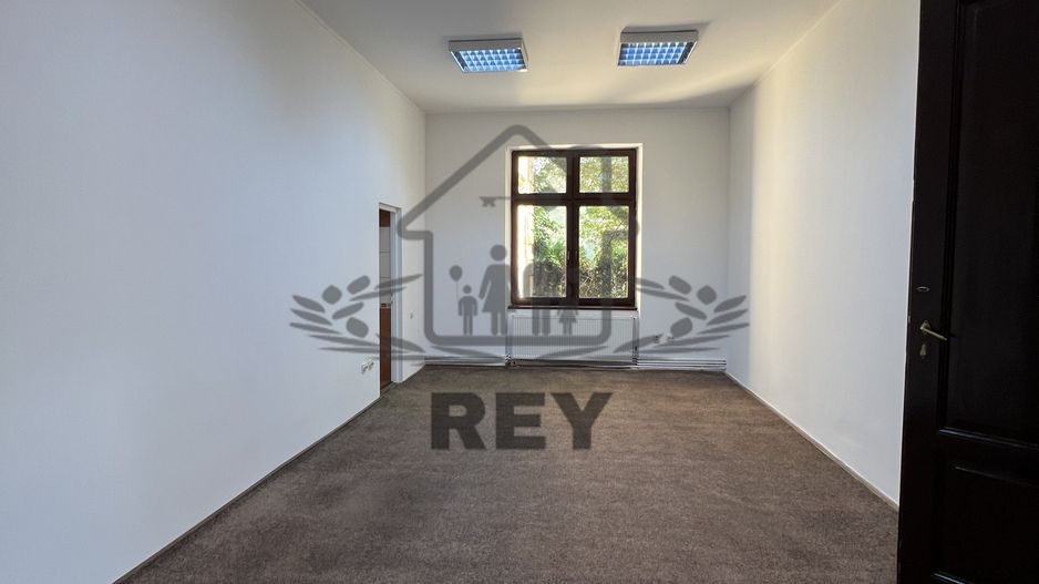 Spațiu de birou Parter 4 camere/120 mpu, curte proprie/parcare - Poză 6