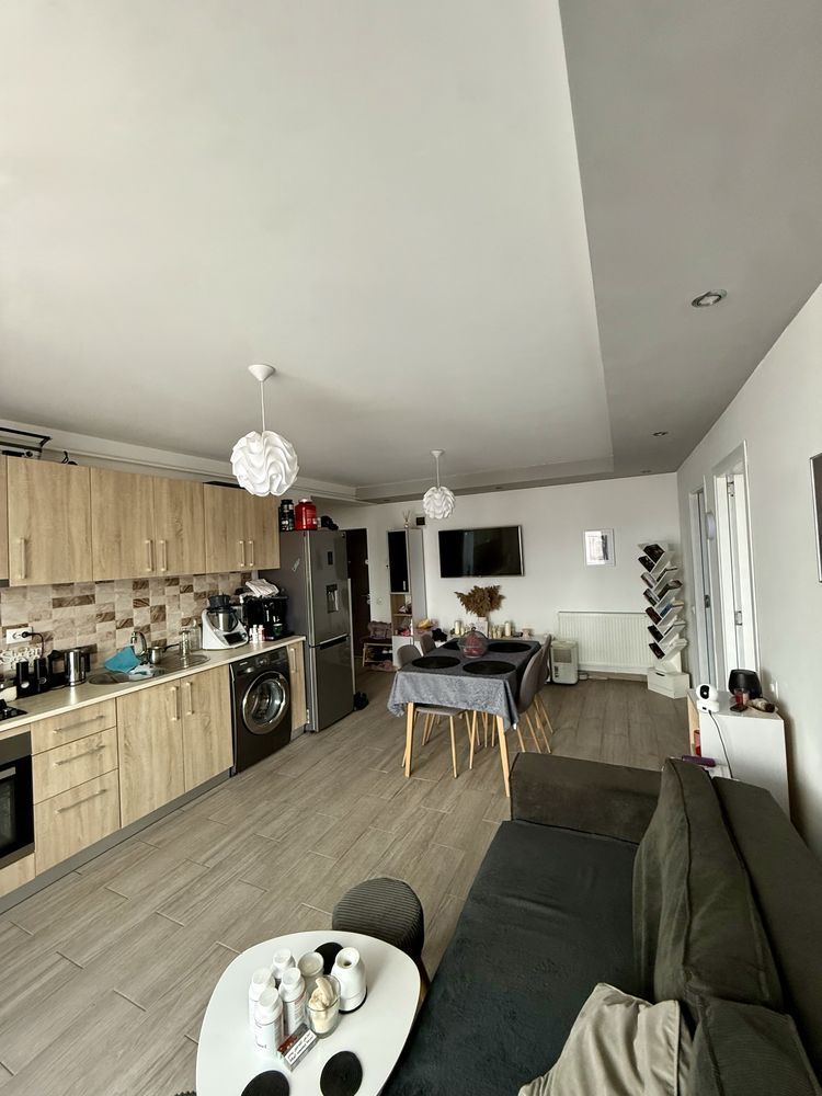 Apartament 3 camere, dressing, balcon, parcare, zona Eroilor - Poză 2